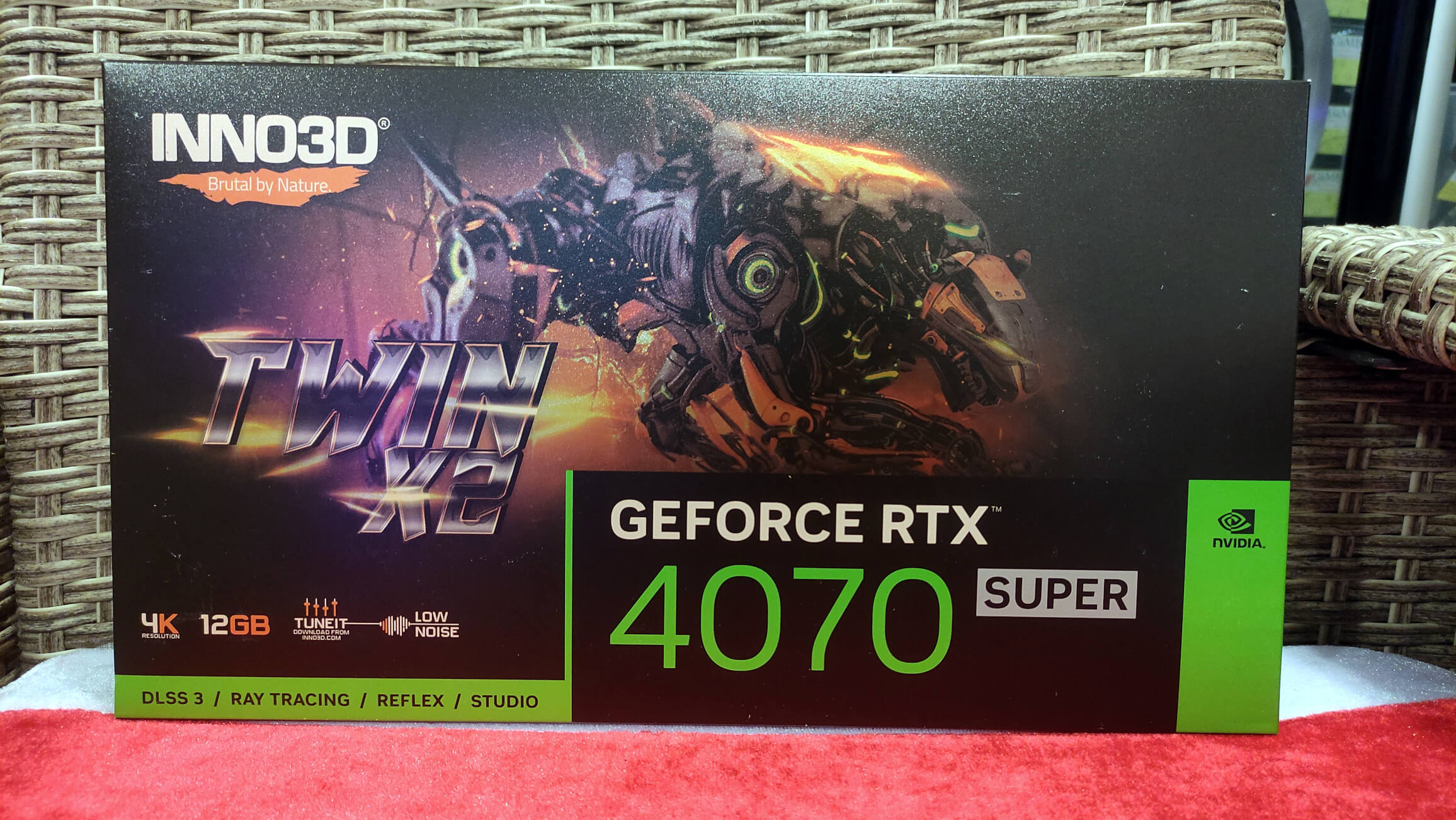 Inno3D GeForce RTX 4070 SUPER Twin X2 12GB GDDR6X 1